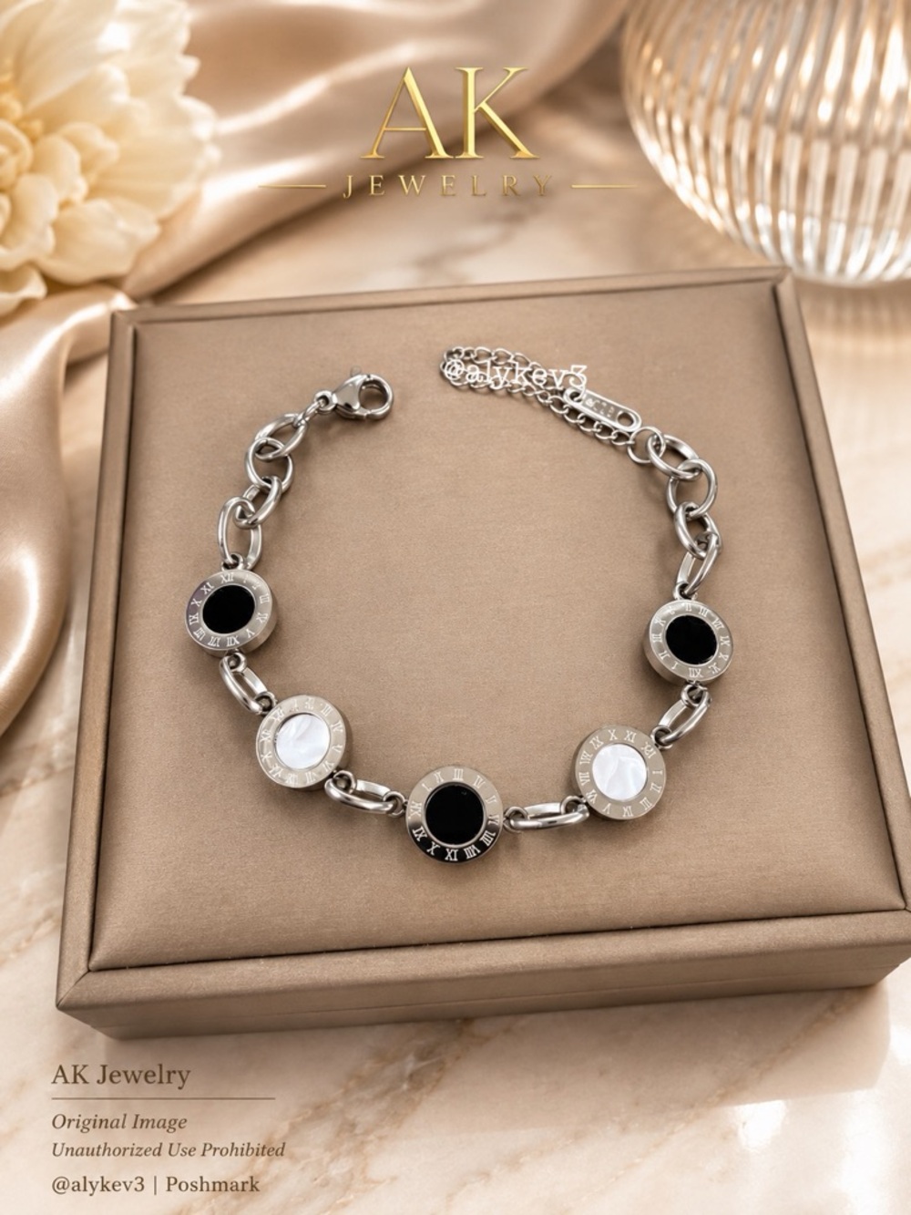 💎LUXURY AK Jewelry™ Black & Mother-of-Pearl Roman Numeral Bracelet – Silver Tone